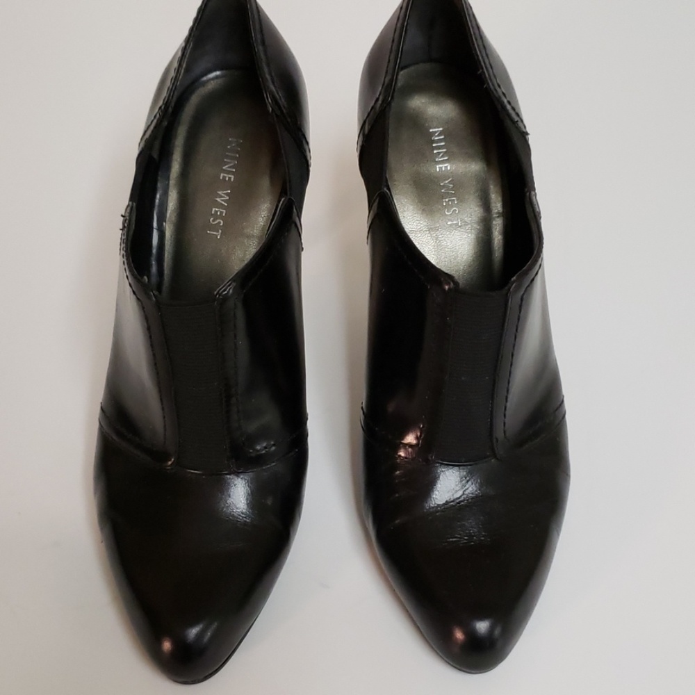 Nine West Black Leather Bootie Stilettos